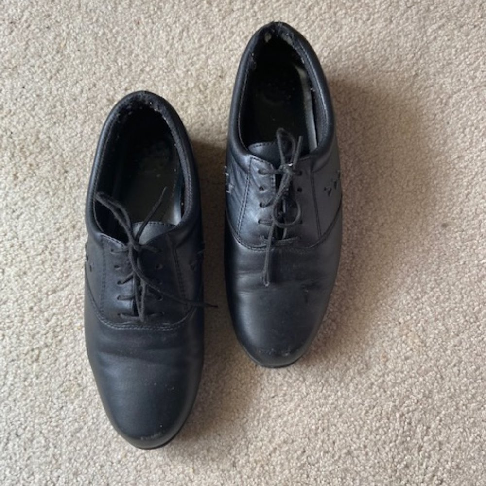 Kerrybrooke Black Oxfords shoes Ladies Size 8.5W